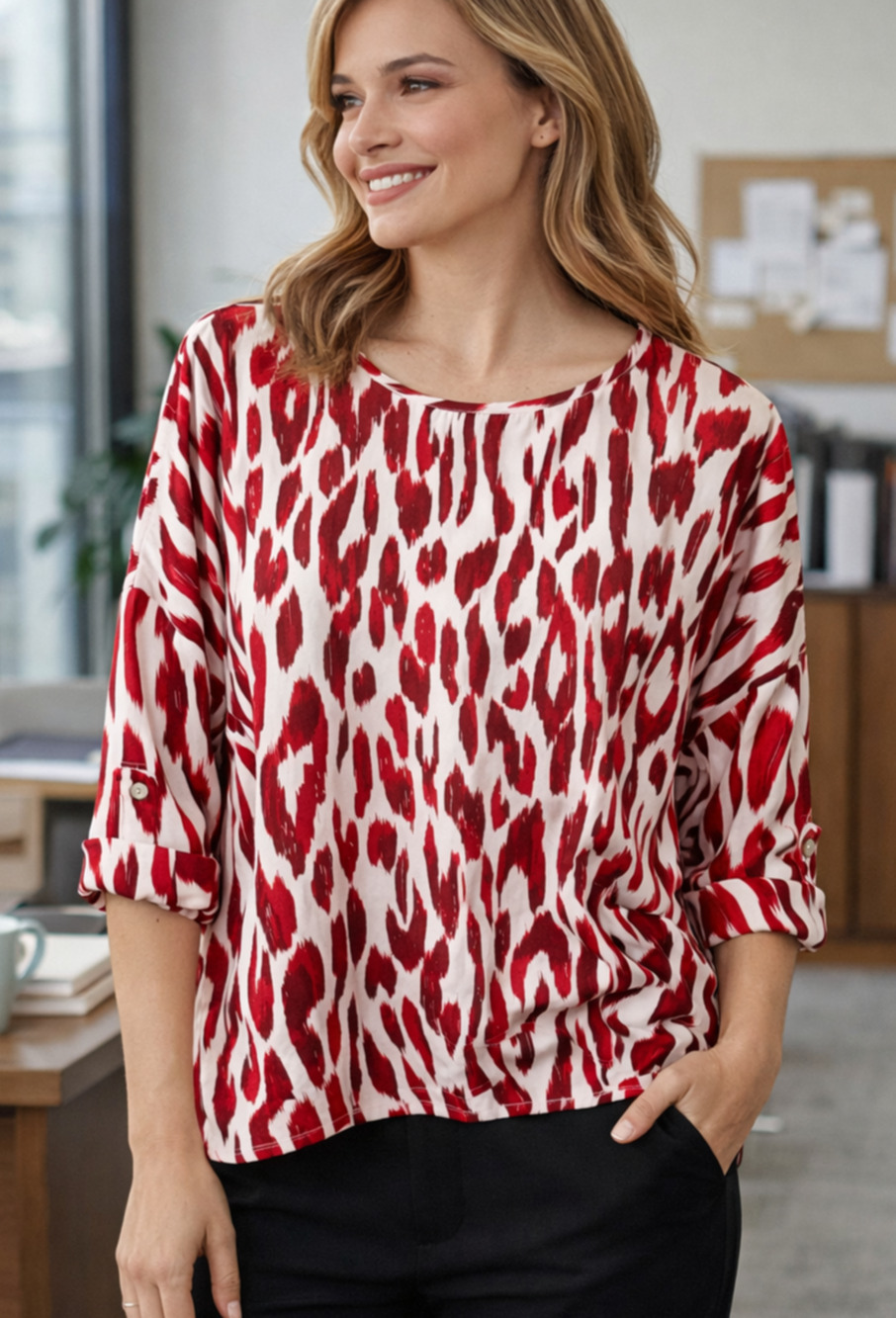 Chico's Size 1 Medium (8) Red Animal Print Roll Tab Sleeve Blouse Top Womens